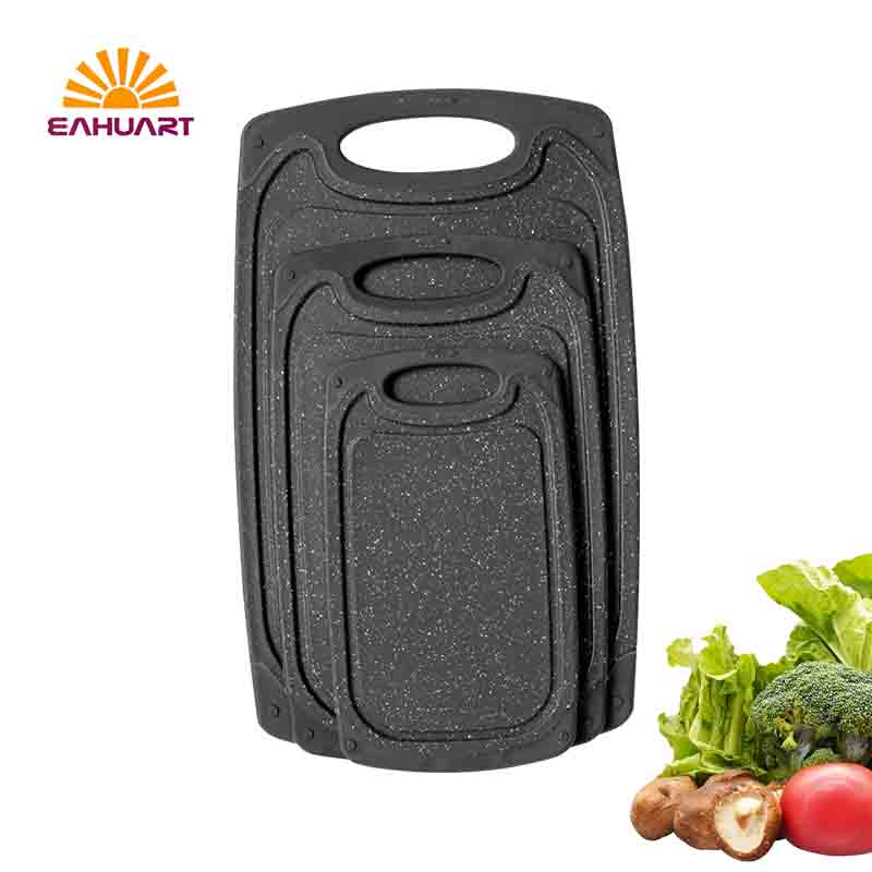 Non-Slip Black Plastic Cutting Board Set – Kitchen Essential